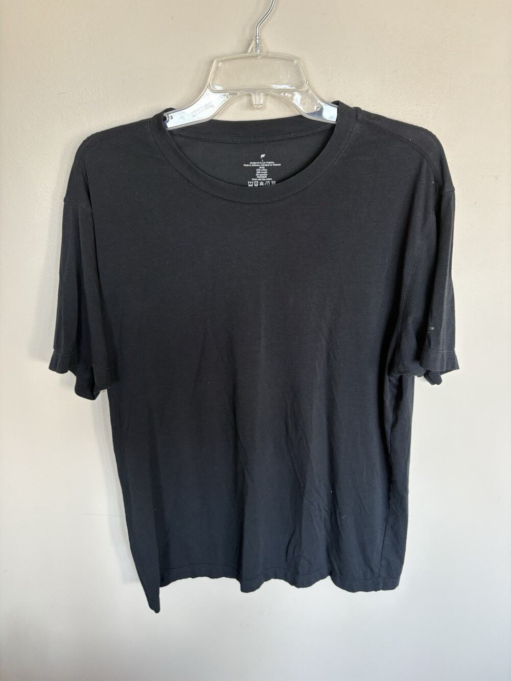 Fabletics Men’s Black Causal Shirt Short Sleeve Crew Neck Size Large Soft Gym